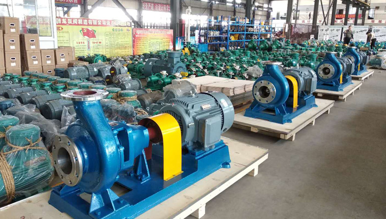 Four large 304 stainless steel centrifugal pumps to Vietnam