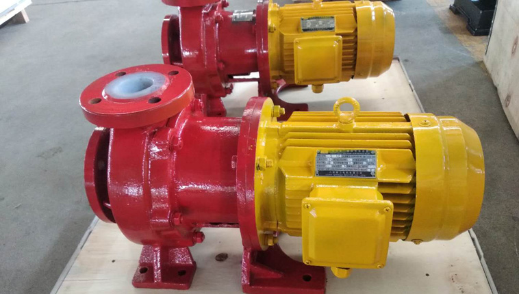 PTFE lined magnetic pumps