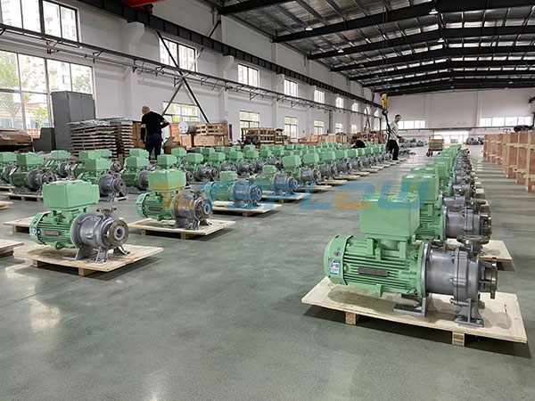 stainless steel lined fluorine magnetic pumps