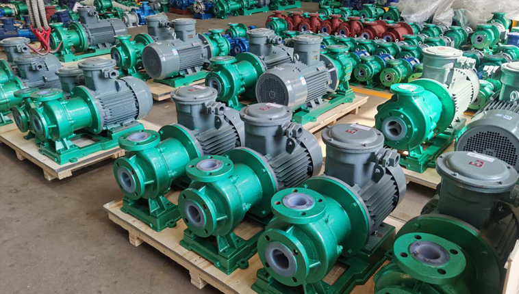 TMF- fluorine lined magnetically driven chemical pump
