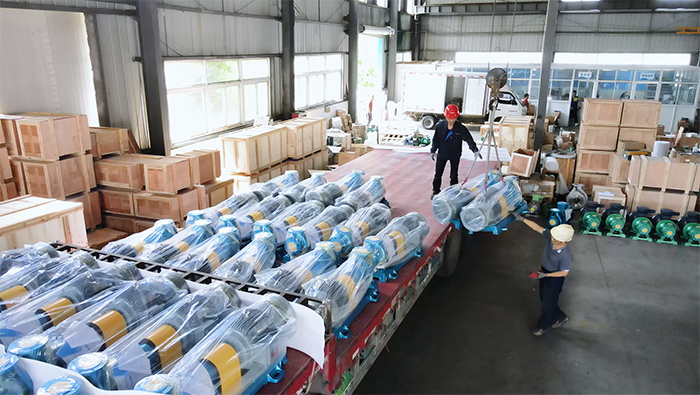 60 fluorine-lined centrifugal pumps were efficiently delivered